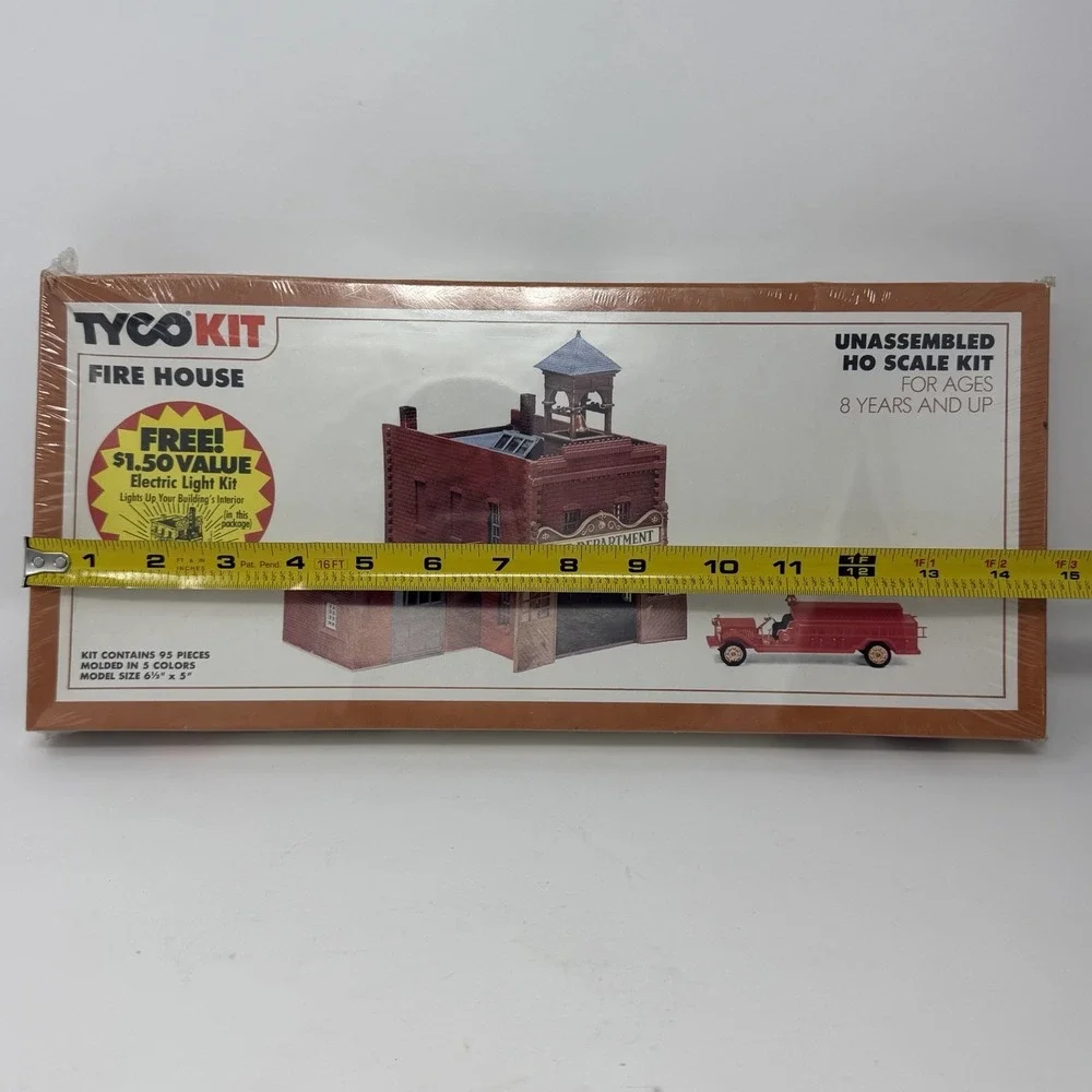 Tyco 7789 HO Scale Fire House Kit #7789B Brand New Sealed